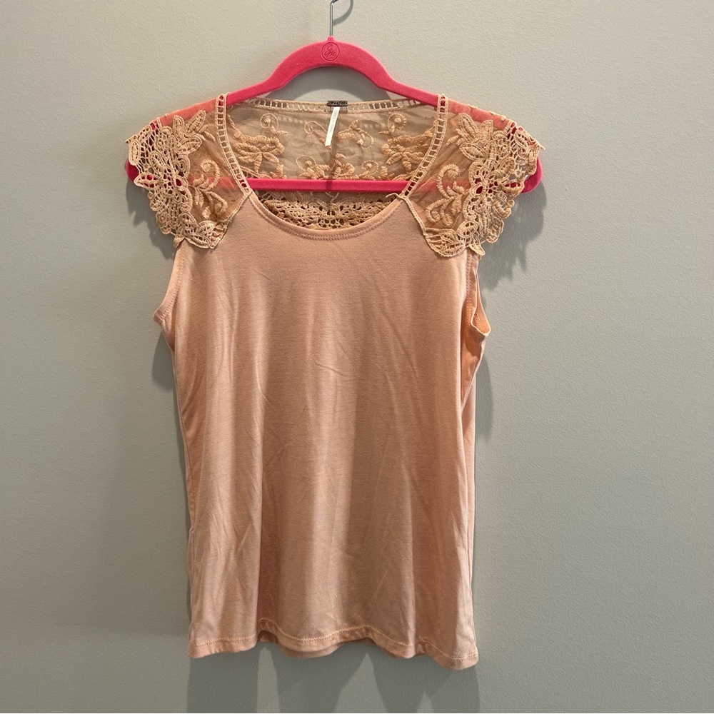 Poof! Peach Lace Accent  Top